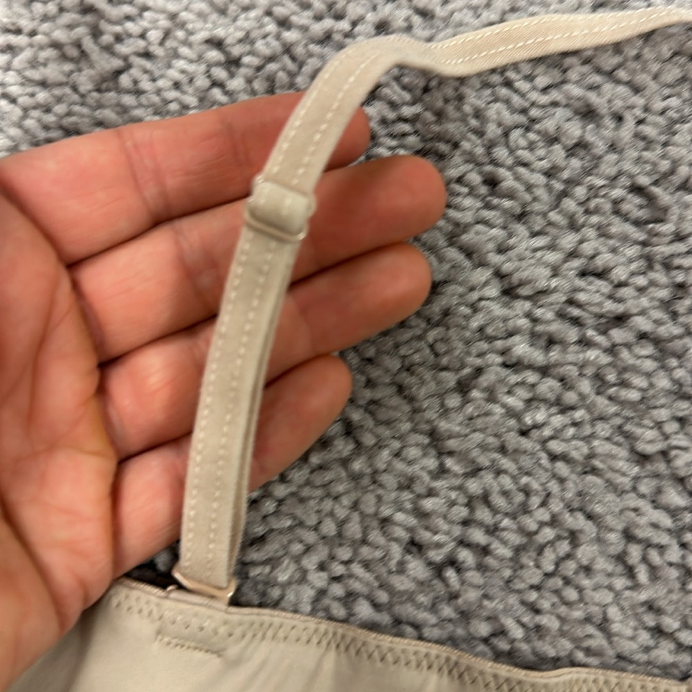 Strapless convertible bra - Picture 6 of 7